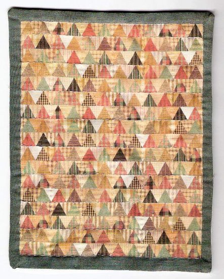 Dollhouse quilt handsewn and quilted