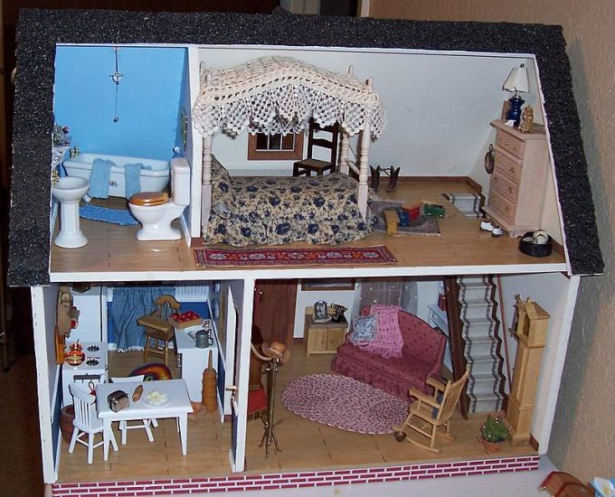 Complete dollhouse 4 decorated rooms OOAK