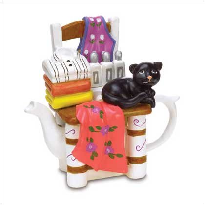 COZY KITTEN MINI TEAPOT FIGURINE
