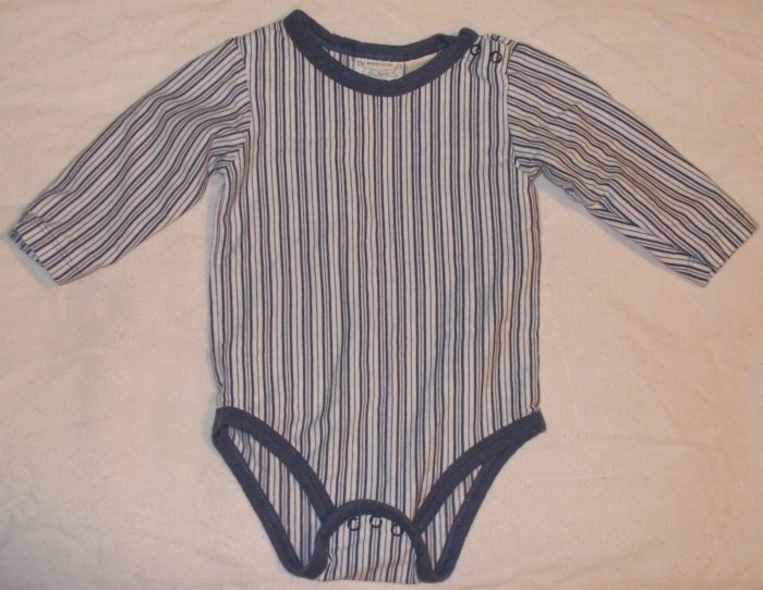 Nordstrom baby one piece onesie 6 months shirt bodysuit 001114