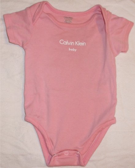 Calvin Klein one piece onesie 3-6 months shirt bodysuit 001116