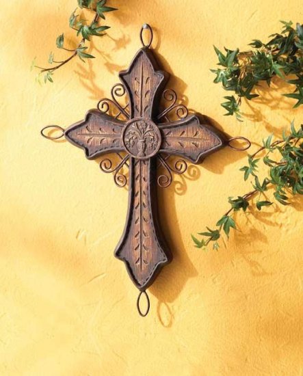CROSS DECOR