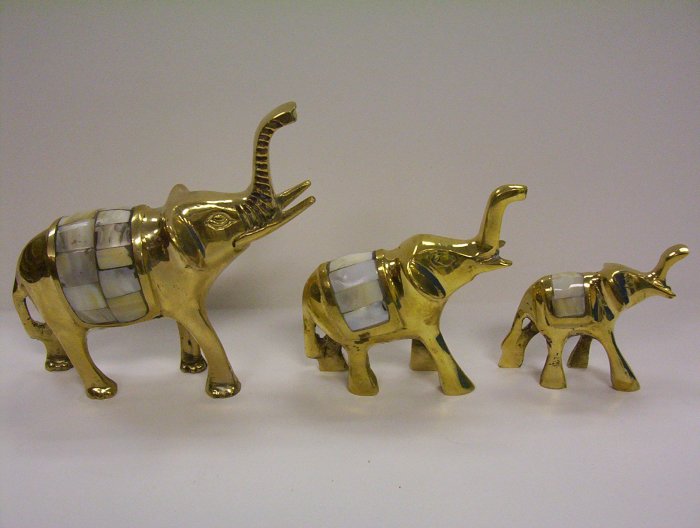MOP Elephant Set of 3