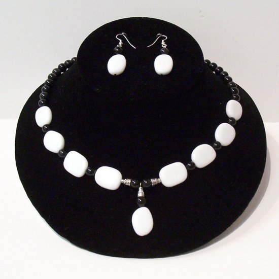 Gemstone Jewelry Set - 1029