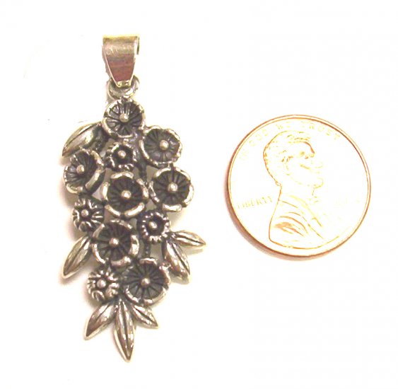 Sterling Silver Women Pendant Round Flower