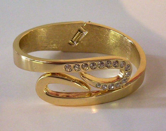 High End Fashion Bangle- FREE SHIPPING