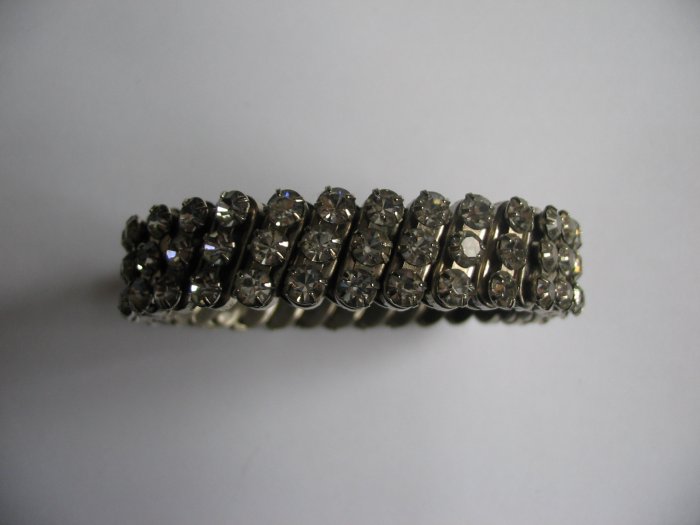 RHINESTONE EXPANDABLE BRACELET