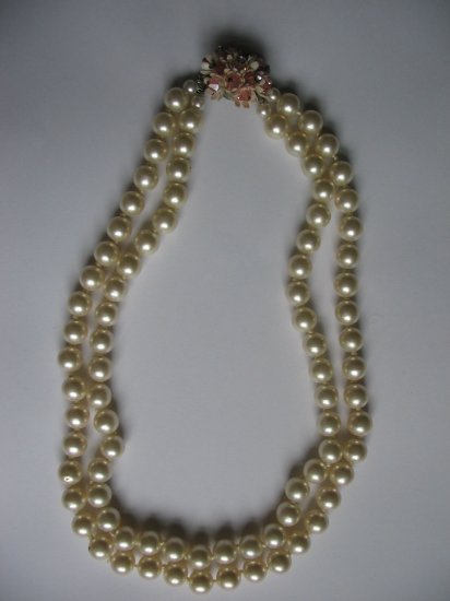 DOUBLE STRAND PEARL NECKLACE