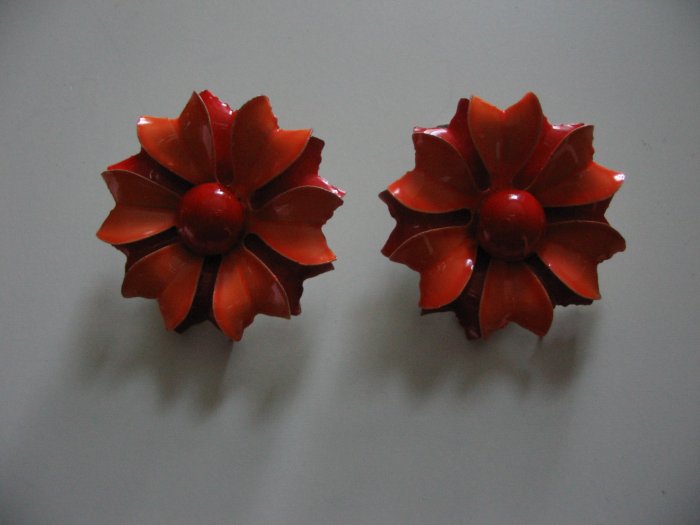 ORANGE FLOWER EARRINGS
