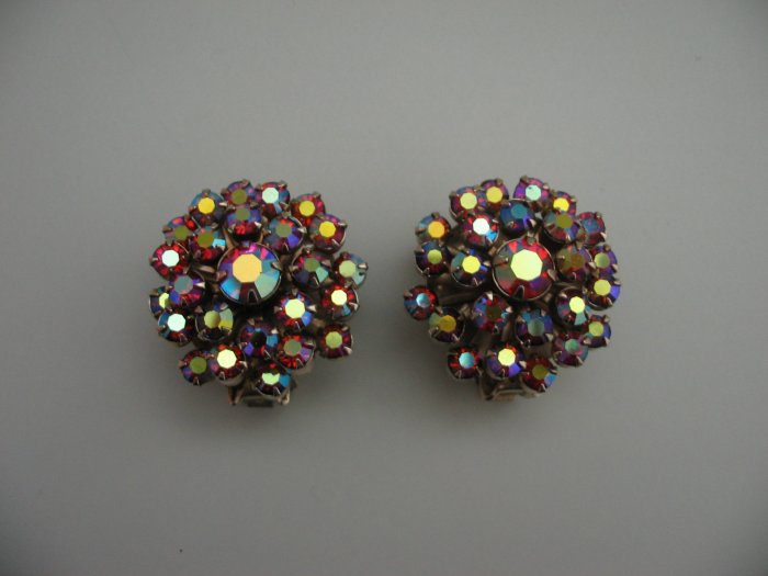 RED AURORA EARRINGS
