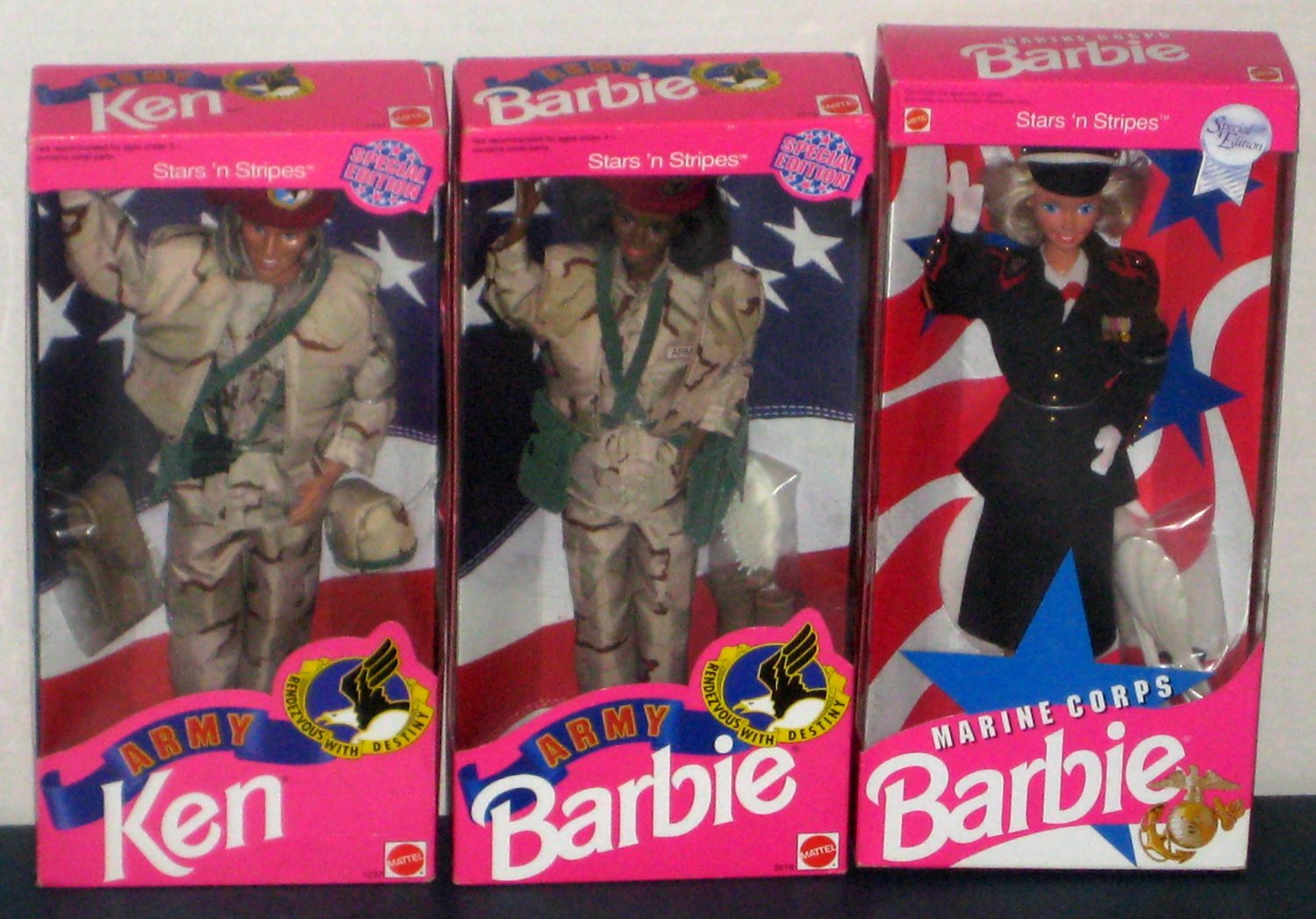 Star 'N Stripes ARMY Barbie ＆ Ken Deluxe Set並行輸入