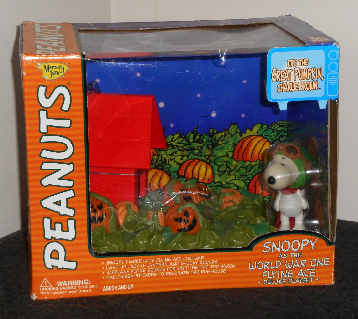 snoopy playset