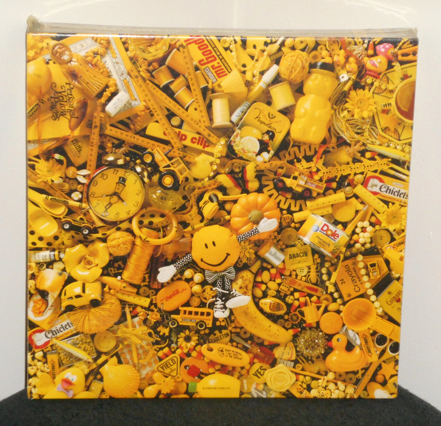 Presenting Yellow 500 Piece Springbok Jigsaw Puzzle PZL2454 NIB Factory ...