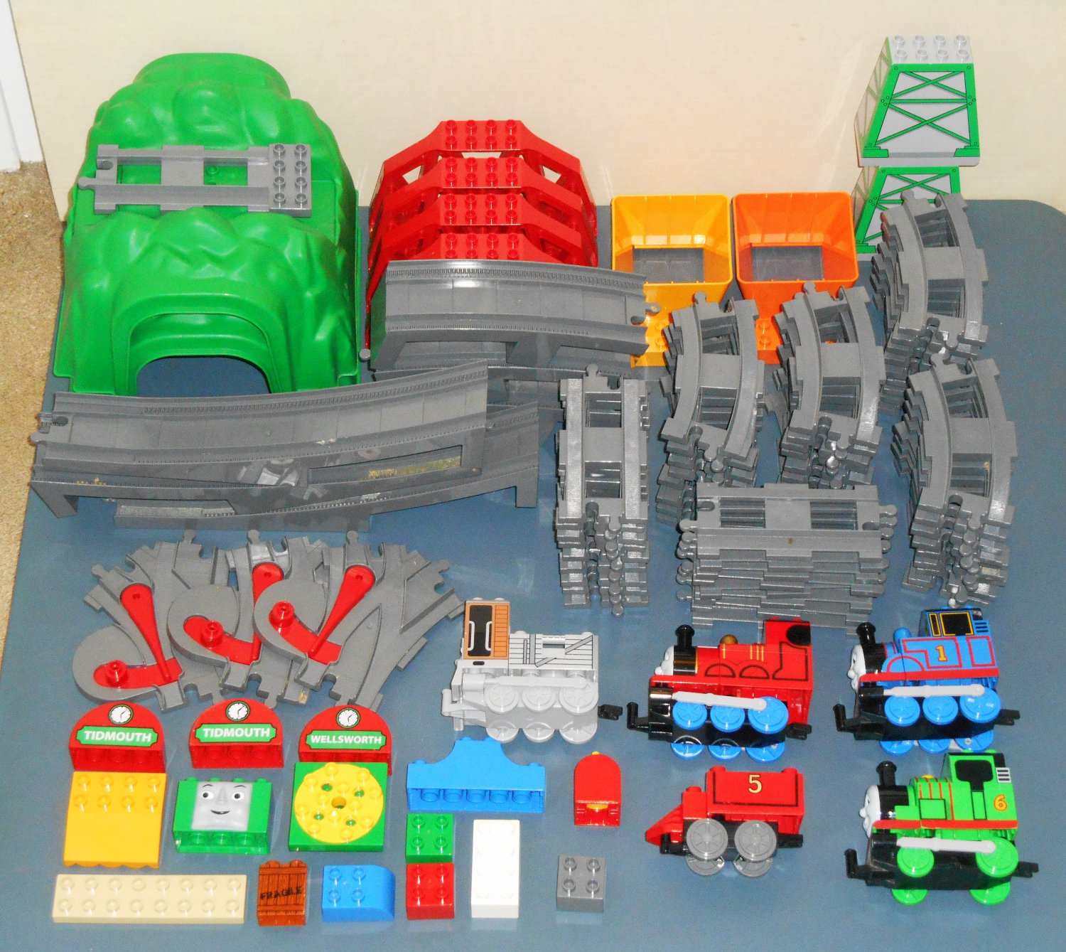 Lego Duplo Thomas The Train Tank Engine Parts Lot 6392 6393 31365