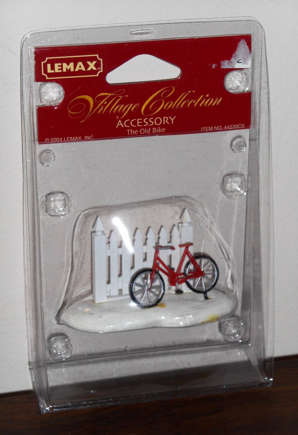 Lemax Christmas Village Collection Accessory 44230 The Old Bike 2004 NIB