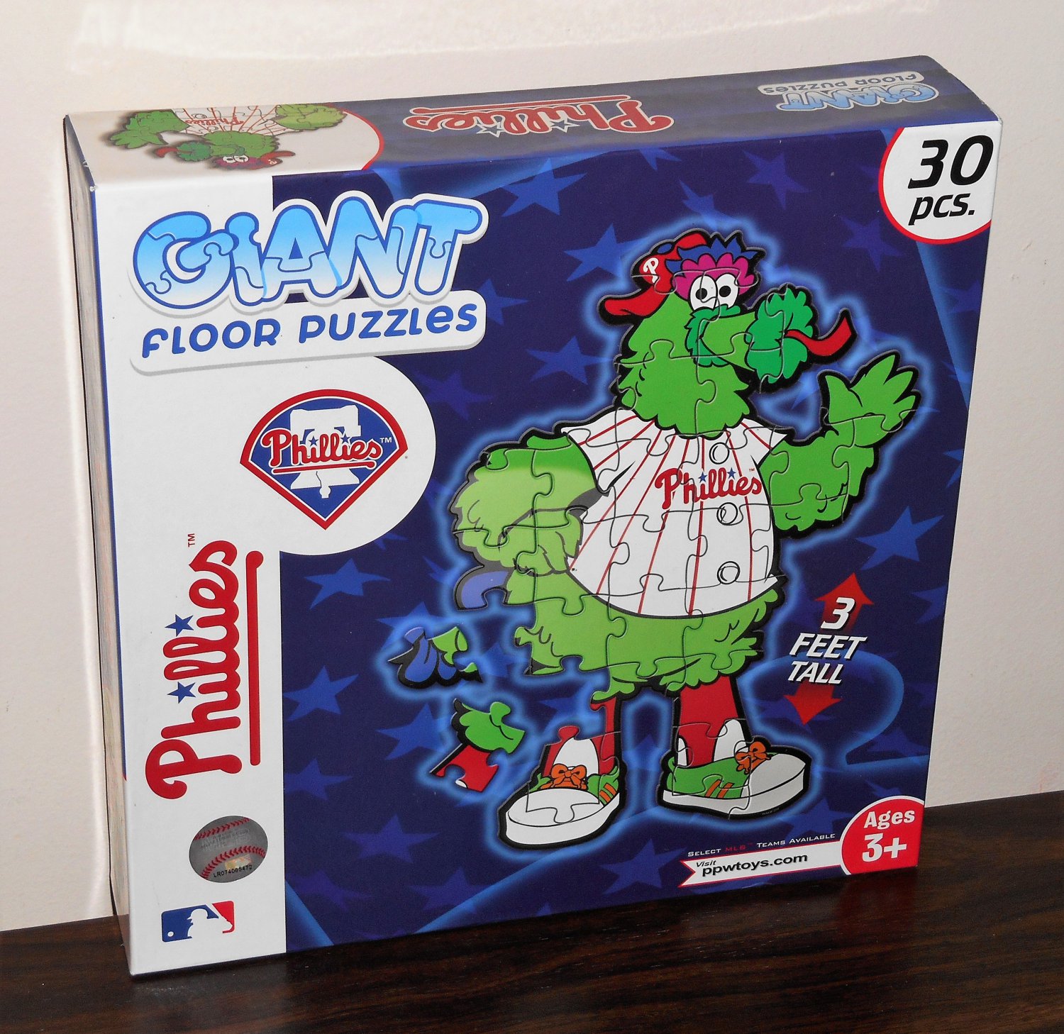 Philadelphia Phillies Phanatic 30 Piece Giant Floor Jigsaw Puzzle 3 Feet Tall MLB Baseball NIB