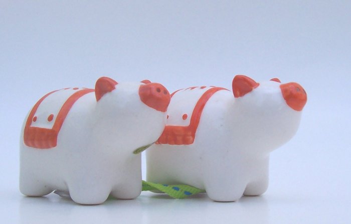 Anthropologie Pig in a Blanket Salt Pepper Shaker Orange