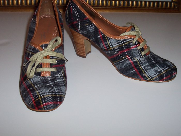Vivienne Westwood for Nine West Oxford Plaid Heel Nine West 5.5