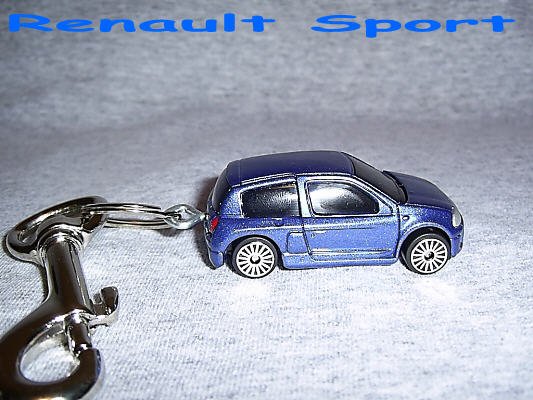 RENAULT SPORT CAR KEYCHAIN & SWIVEL CLIP (FREE SHIPPING)