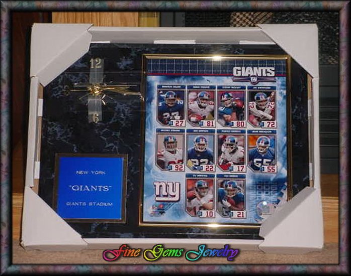 Football - Collectors - New York Giants 2006 Team Picture Clock