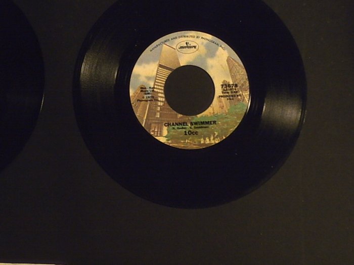 10cc Channel Swimmer/I'm Not In Love.........1975