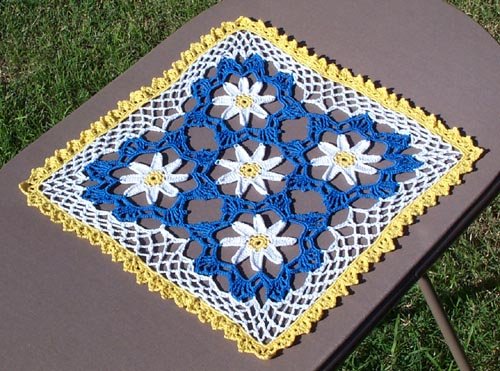 Pocketful of Daisies Hand Crochet Doily - **NEW**