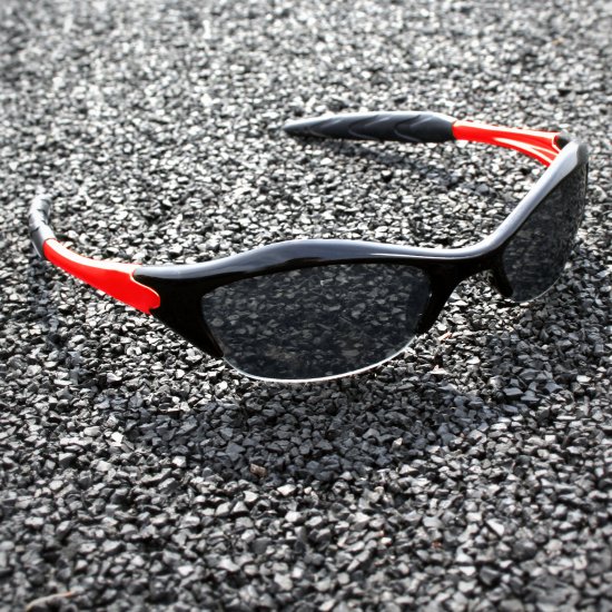 Half-frame | BLACK + RED