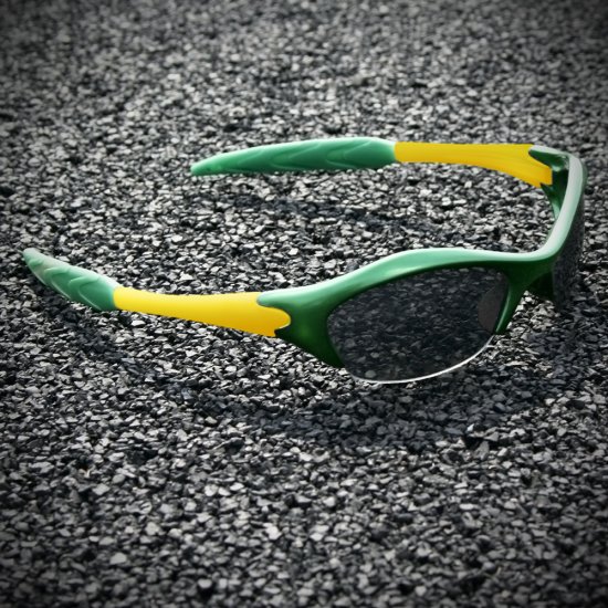 Half-frame | GREEN + GOLD