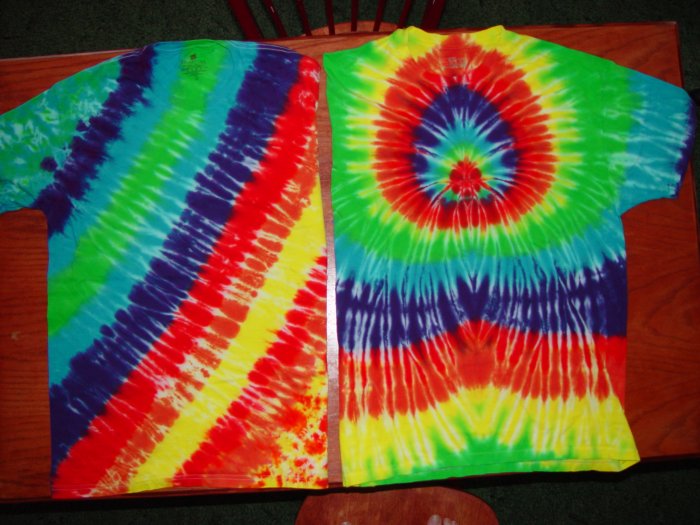 Tye Dye Adult Tee Shirts Lot of 2 Size Large