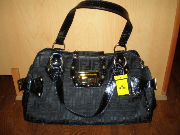 FENDI HANDBAG - Black Bastille