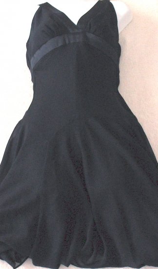 FOREVER 21 Womens/Juniors black dress Size small