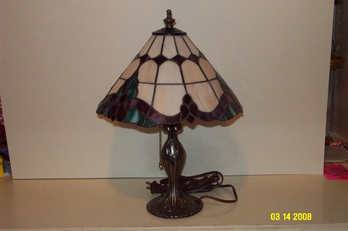 Tiffany Look-Alike Lamp