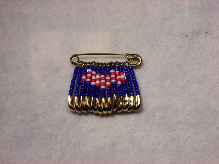 LC803F - Med Patriotic Friendship Heart pins