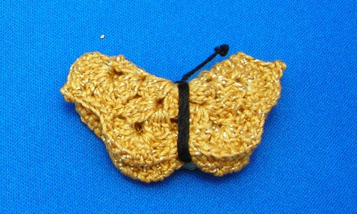 LC629BP - Gold Butterfly Pin