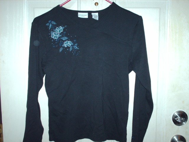 Girls Covington Knit Black Shirt with Embroidery Size Medium - Gently Used