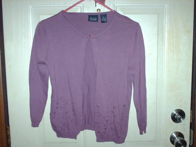 Gently Worn Hillard & Hanson Woman's Purple Cardigan Size XS