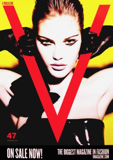 V MAGAZINE Original Fashion Poster 2' x 3' Testino + Catherine McNeil 2007 Mint