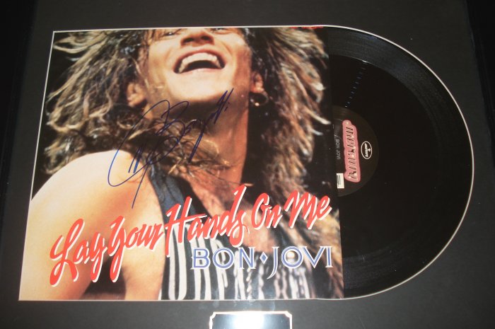 AUTOGRAPHED JON BON JOVI ALBUM W/COA 100% AUTHENTIC