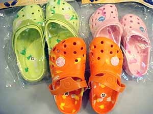 "kona" kids clogs tye dye design wholesle lot of 12 size 8-13