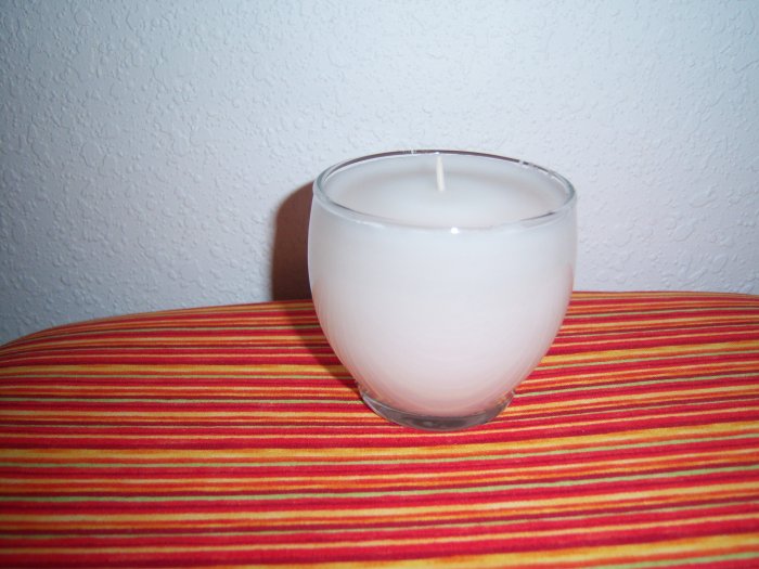 Candle with Wick-Clean Cotton