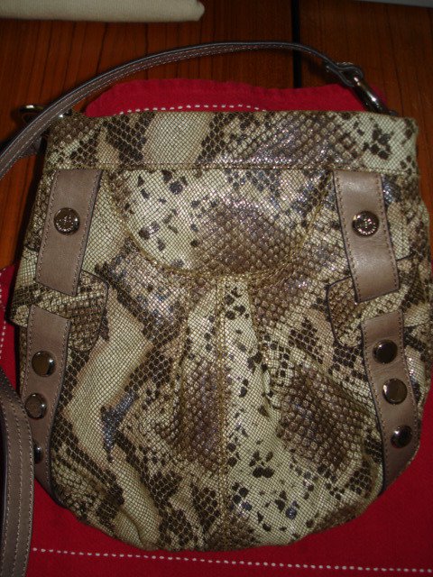 B. MAKOWSKY SNAKE PRINT HANDBAG / PURSE