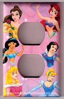Disney 6 Princess' Outlet Pink Switchplate