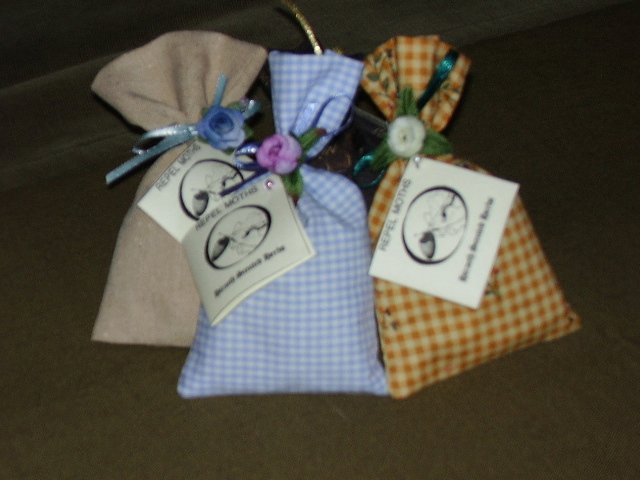 Lavender and Wormwood Moth Repellent Sachets