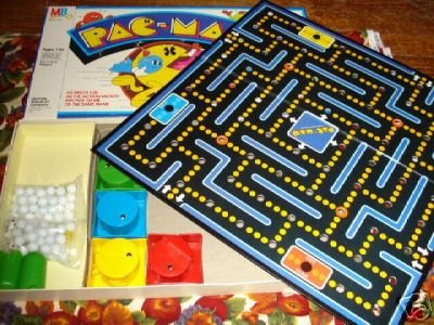 1982 Milton Bradley Pac Man Board Game