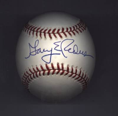 Pirates Autgraphed Baseball Gary Redus