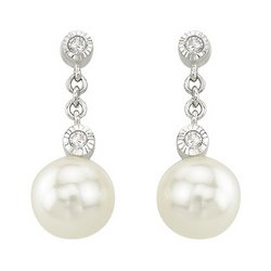 14K White Gold Diamond Earrings