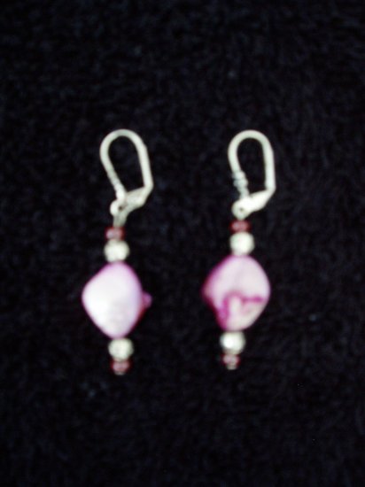 fushia stone earring
