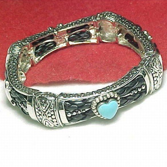 Southwestern Stretch Bracelet Silver Tone Turquoise Heart Stone Leather Braiding