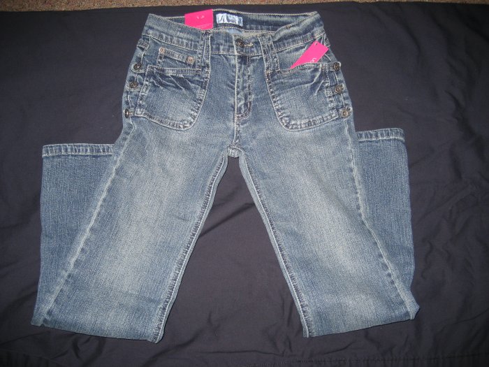 BRAND NEW GIRLS SIZE 10 XHILARATION JEANS W/TAGS
