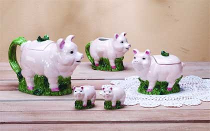 Pig Tea Set